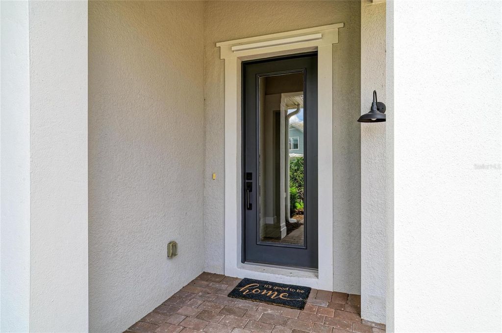 Photo of 12151 Cranston Way, Lakewood Ranch, FL 34211 (MLS # A4692938)