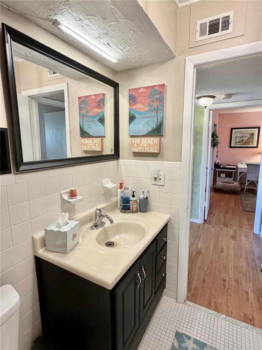 NORTHWICK ARMS CONDO - Residential