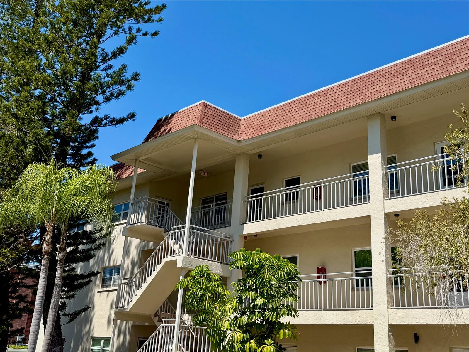 NORTHWICK ARMS CONDO - Residential