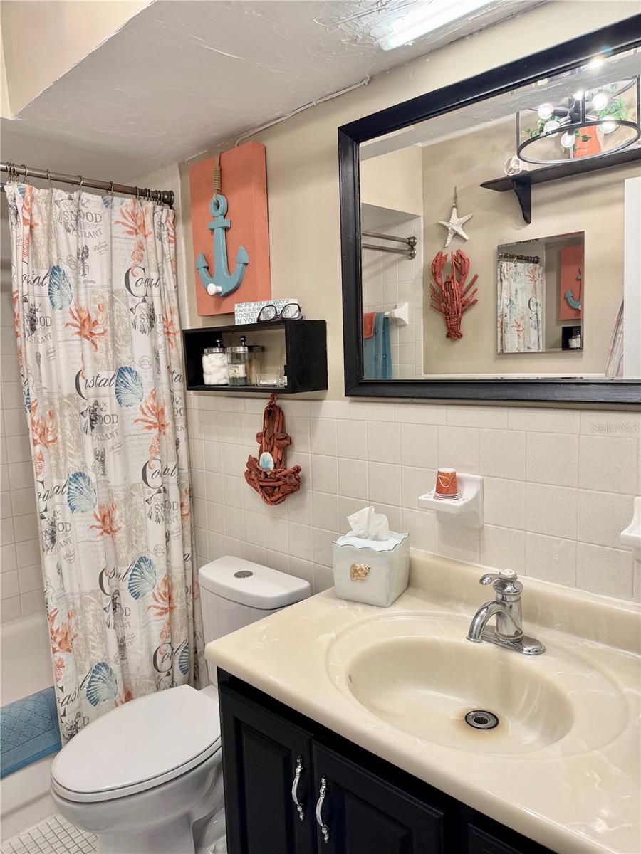 NORTHWICK ARMS CONDO - Residential