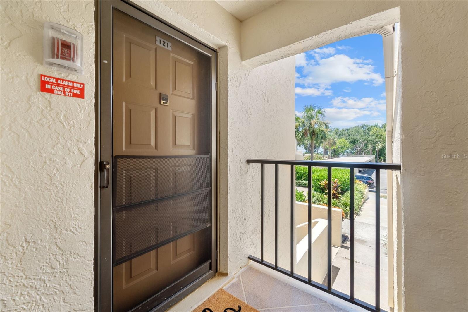 7540 SUNSHINE SKYWAY LANE S 121