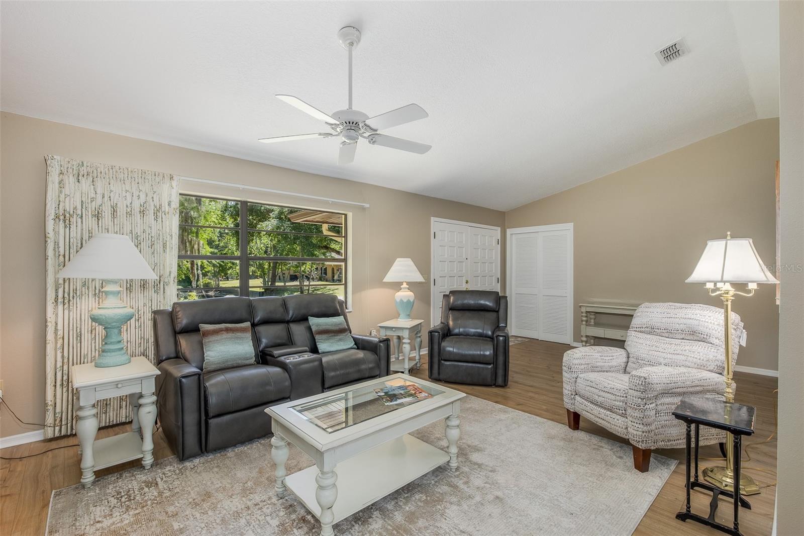 PORT RICHEY LAND CO - Residential