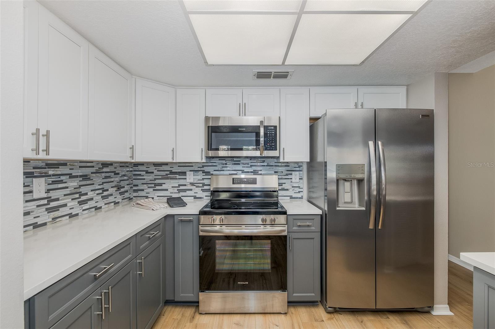 PORT RICHEY LAND CO - Residential