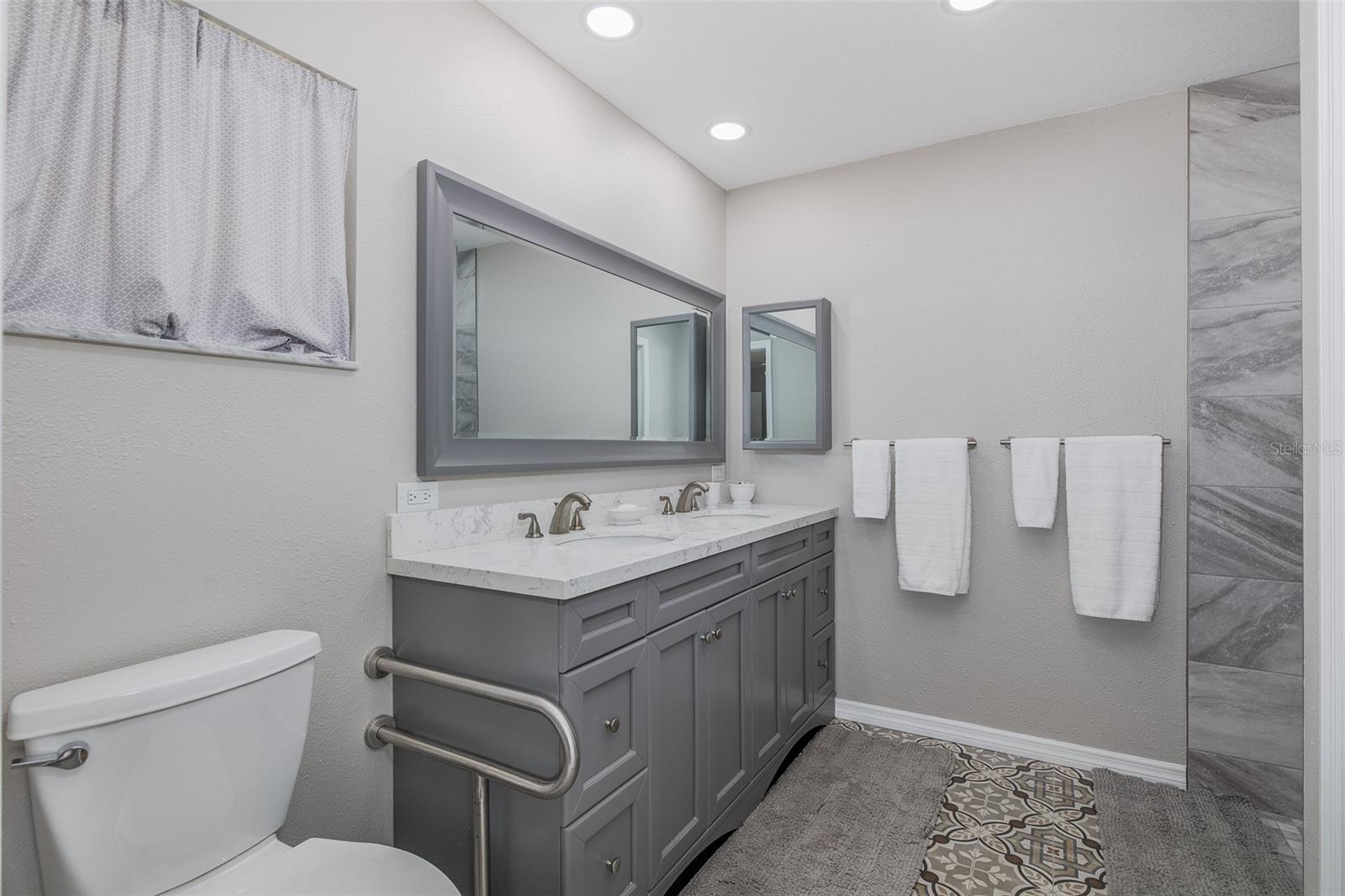 PORT RICHEY LAND CO - Residential