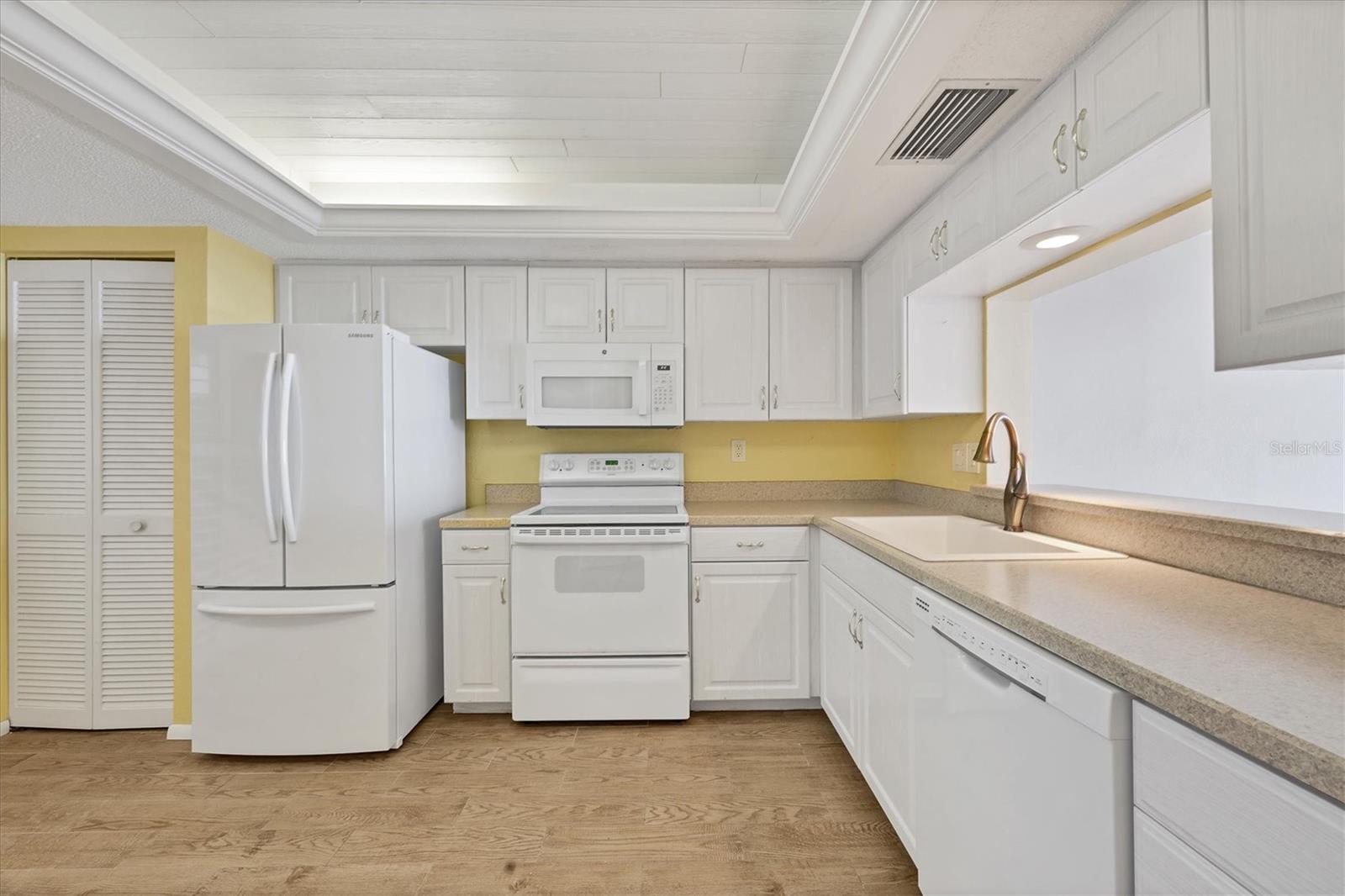 THE VISTAS AT WILD OAK BAY I AMD - Residential