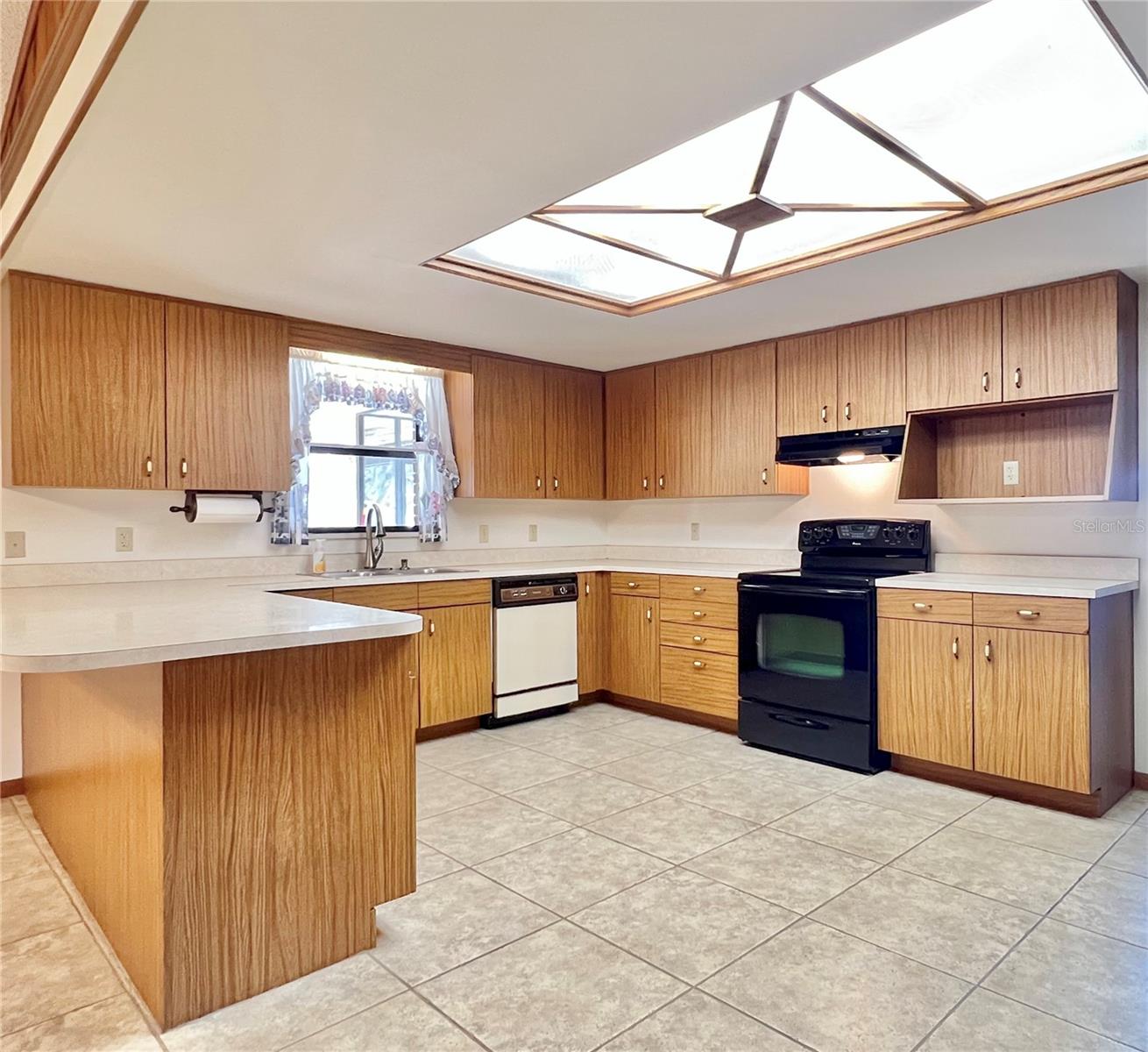 WARD ESTATES - Residential