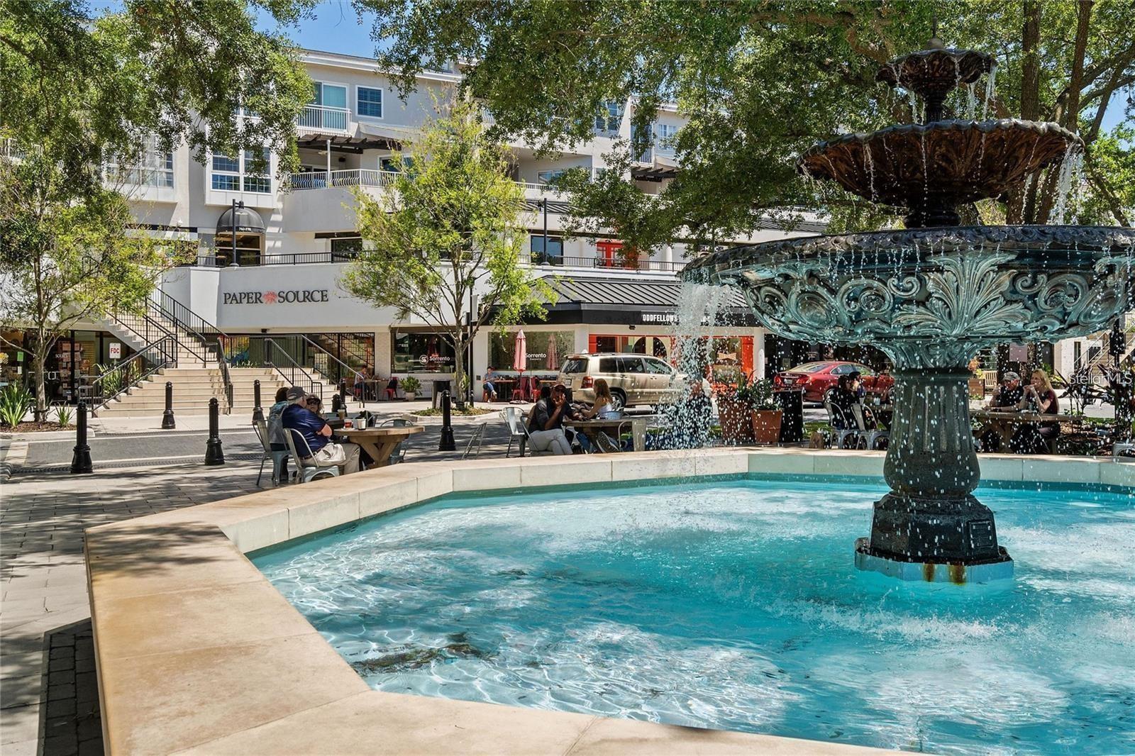 OLD HYDE PARK VILLAGE RESIDENT - Residential Lease