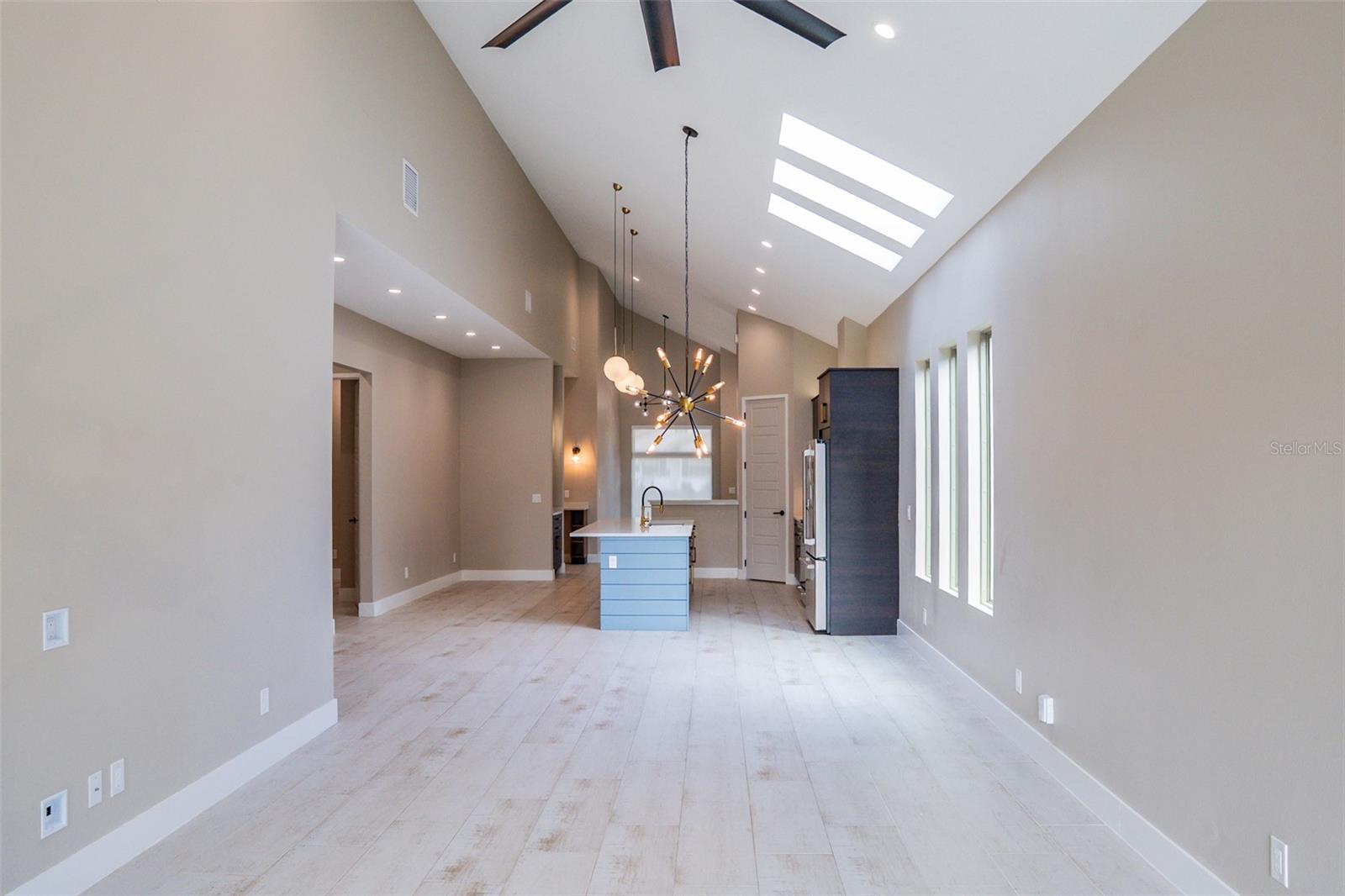 PELHAM PARK 1ST ADD - Residential