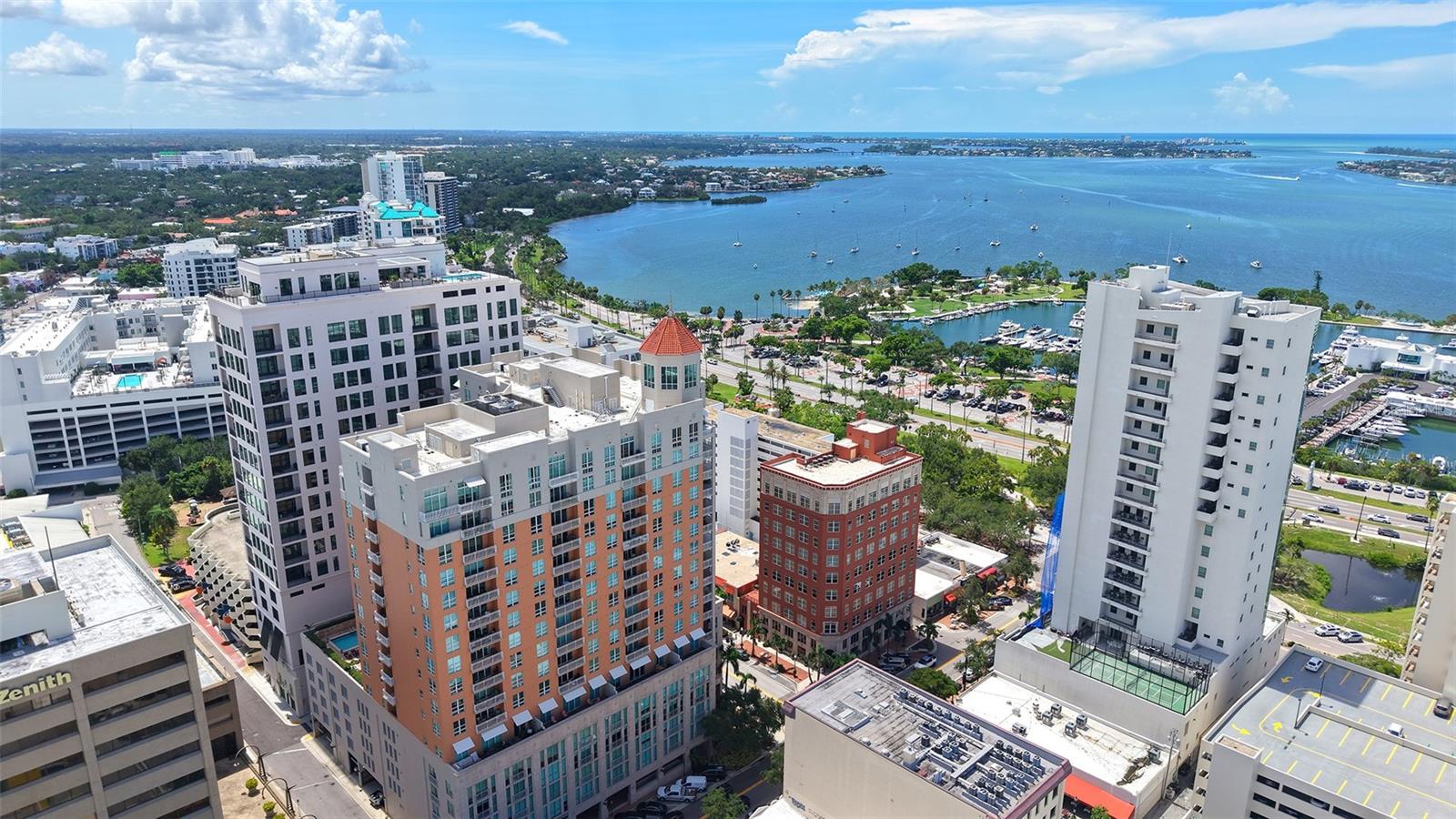 1350 MAIN RESIDENTIAL - Residential