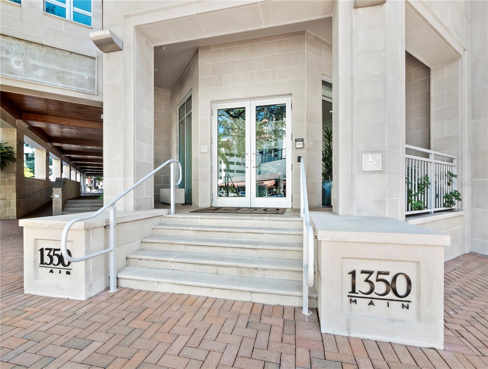 1350 MAIN STREET 712