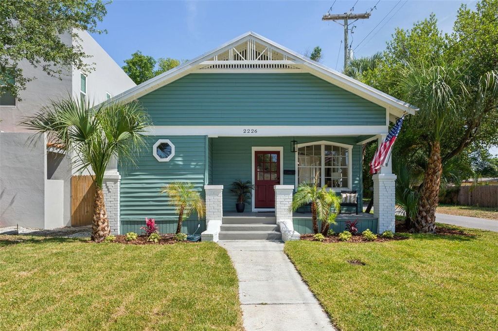 Photo of 2226 E 10th Avenue, Tampa, FL 33605 (MLS # O6404646)