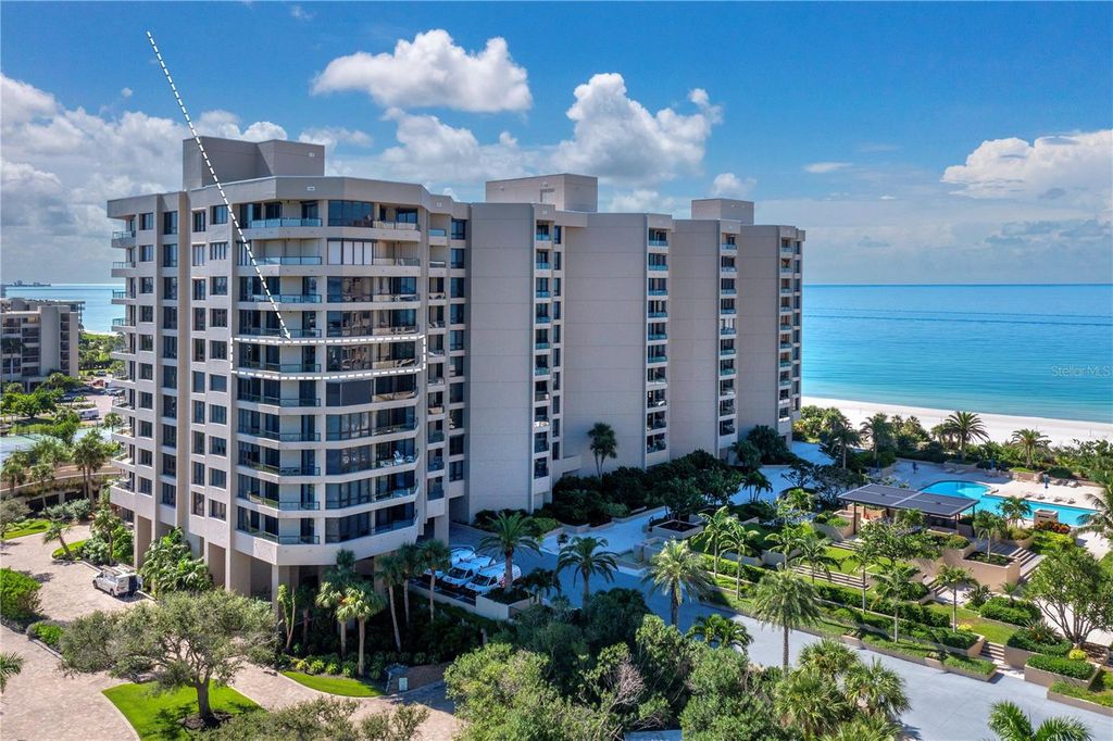 Photo of 1211 Gulf Of Mexico Drive #601, Longboat Key, FL 34228 (MLS # A4644113)