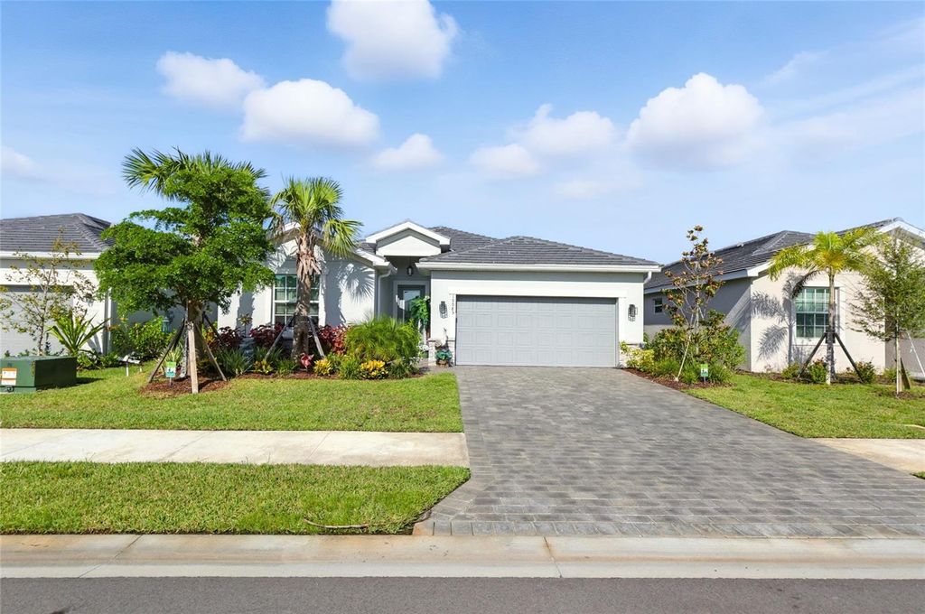 Photo of 19085 Cabernet Court, Venice, FL 34293 (MLS # C7514383)
