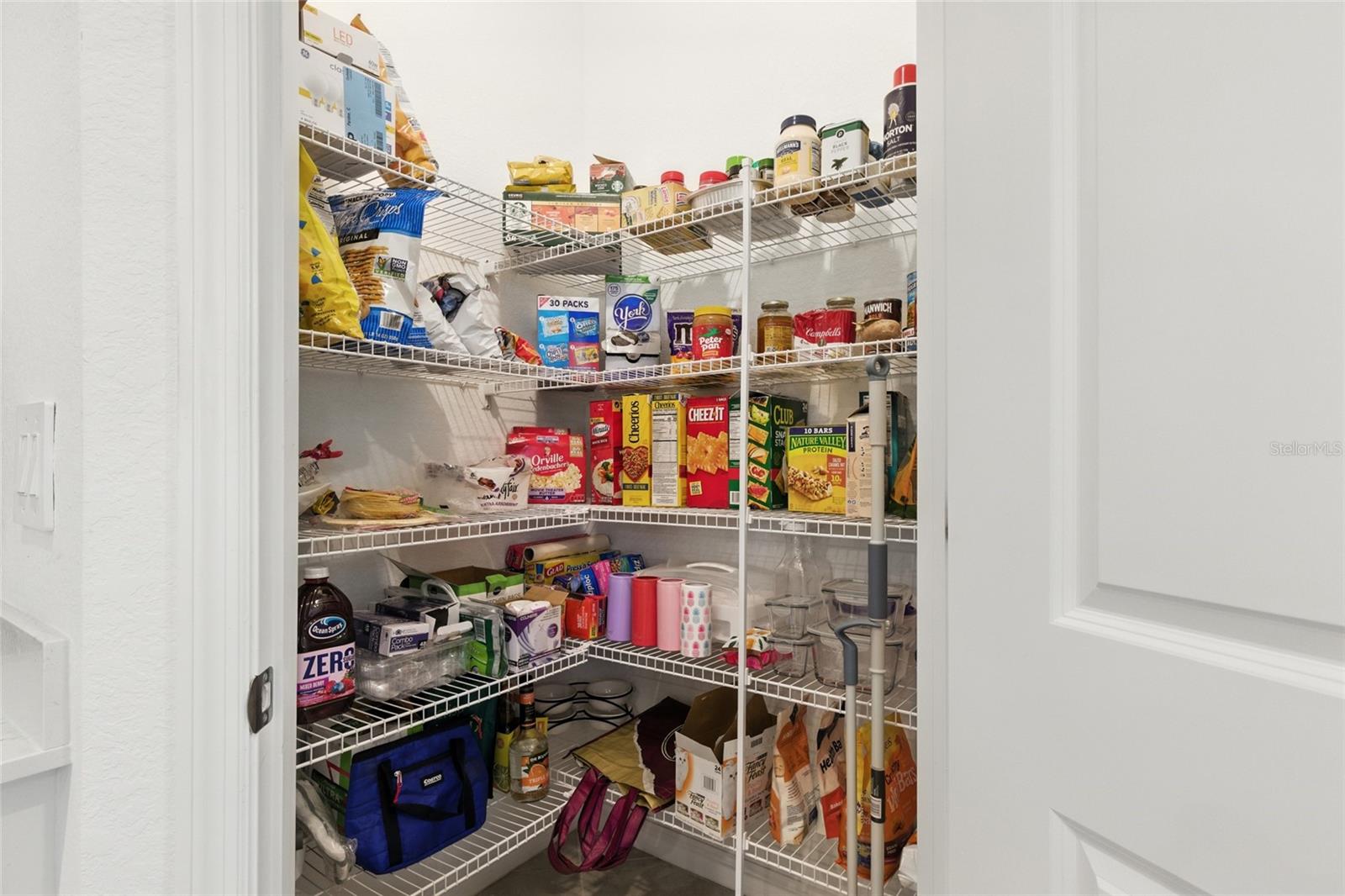 ANTIGUA/WELLEN PARK - Residential