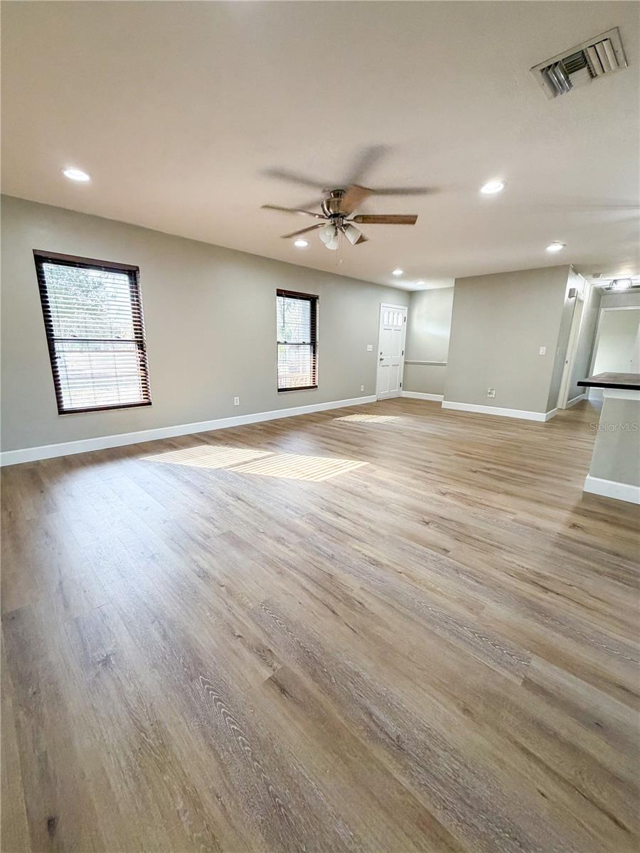 HIGHLANDS - Residential