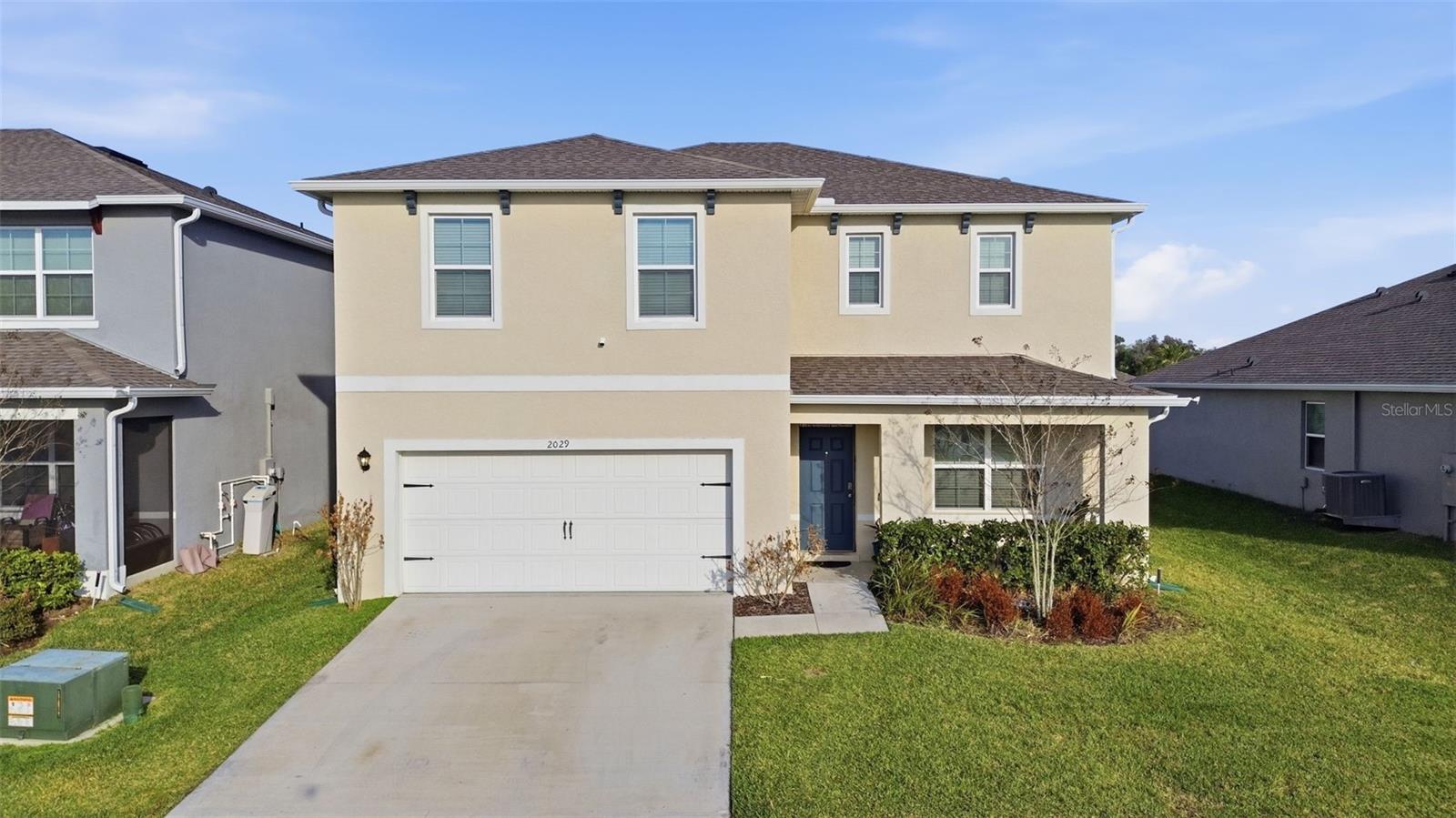 2029 APALACHICOLA LANE