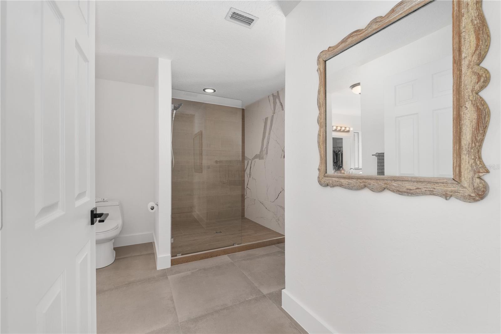 MEADOW WOOD FARMS UN 01 - Residential