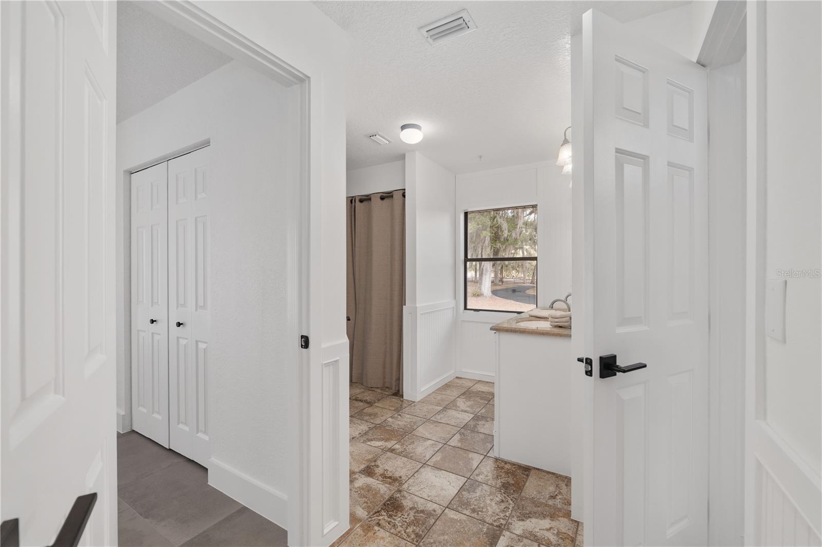 MEADOW WOOD FARMS UN 01 - Residential