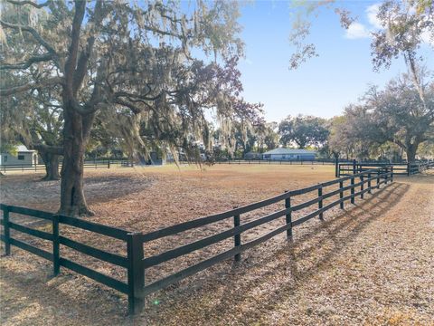 Tiny photo for 12 Carry Back Road, Ocala, FL 34482 (MLS # OM719143)