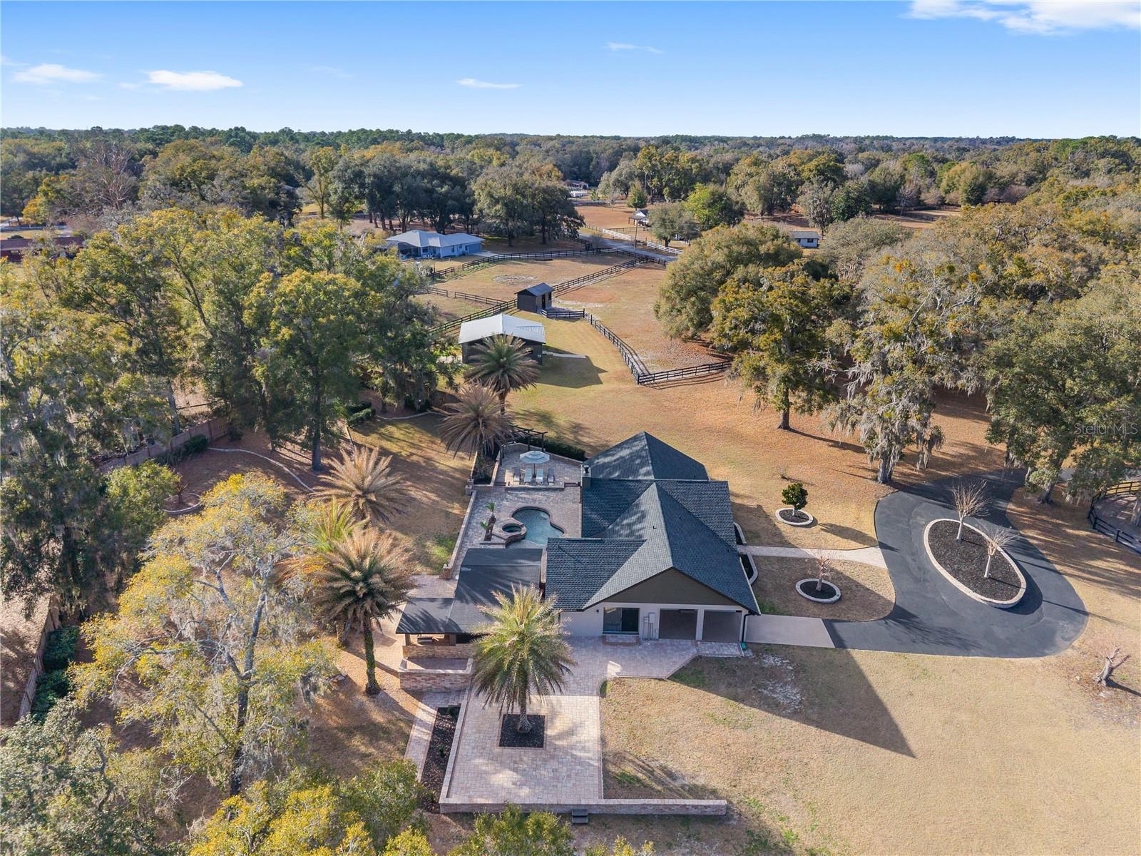 MEADOW WOOD FARMS UN 01 - Residential