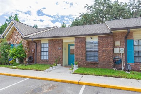 A home in TAMPA