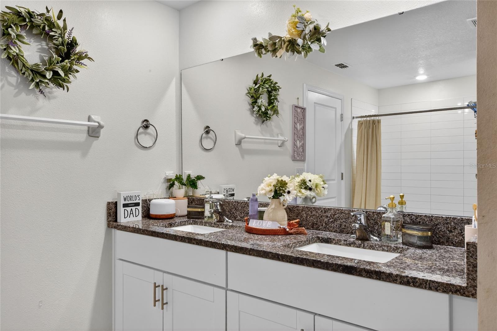 NORTH PARK ISLE PH 2C 3B & 4 - Residential