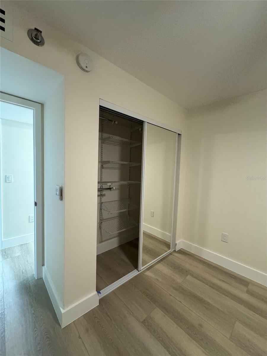 THE FAIRWAYS AT PINEBROOK PH II - Residential Lease