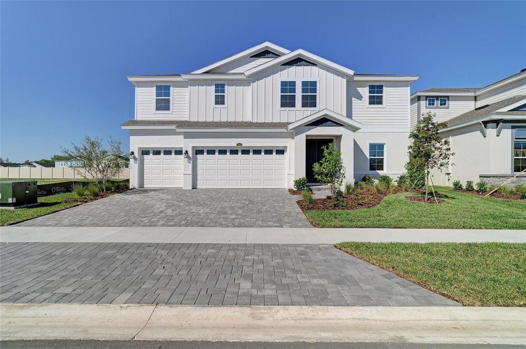 Photo of 33882 Twilight Sea Place, Dade City, FL 33525 (MLS # TB8467884)