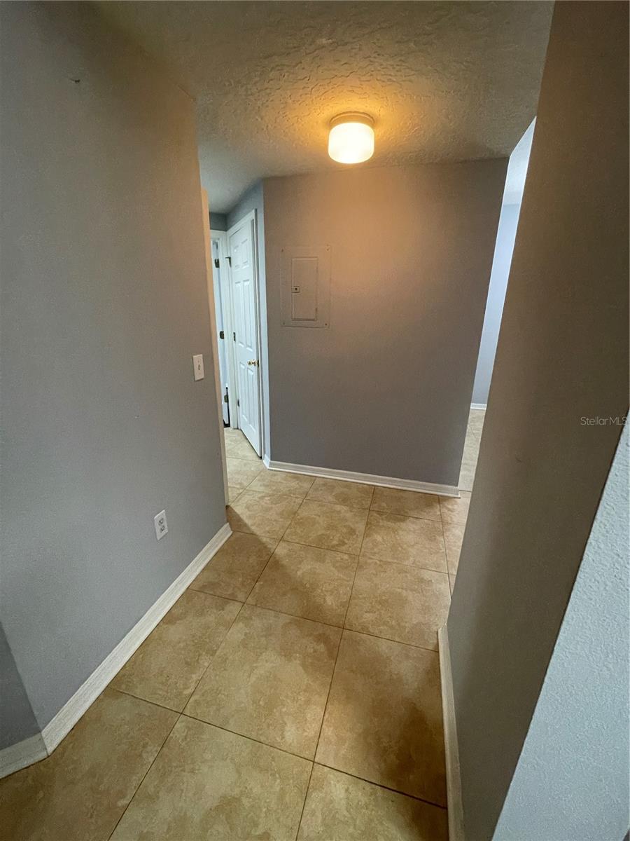 VILLAGES OF BLOOMINGDALE CONDO 3 - Residential