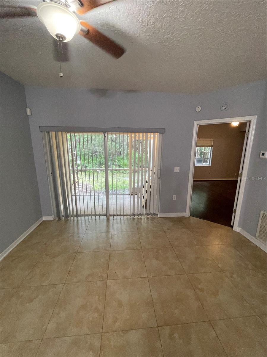 VILLAGES OF BLOOMINGDALE CONDO 3 - Residential