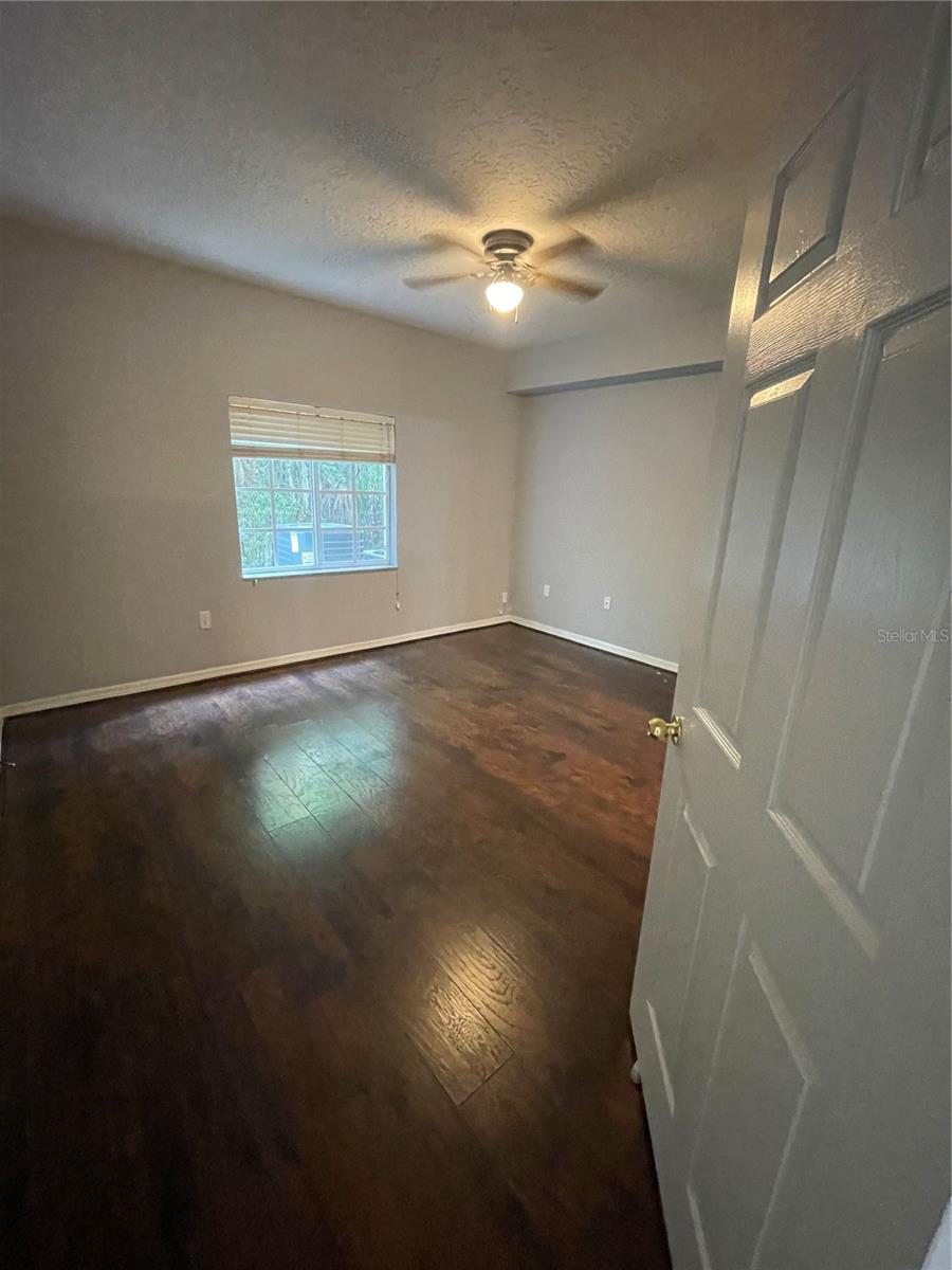VILLAGES OF BLOOMINGDALE CONDO 3 - Residential