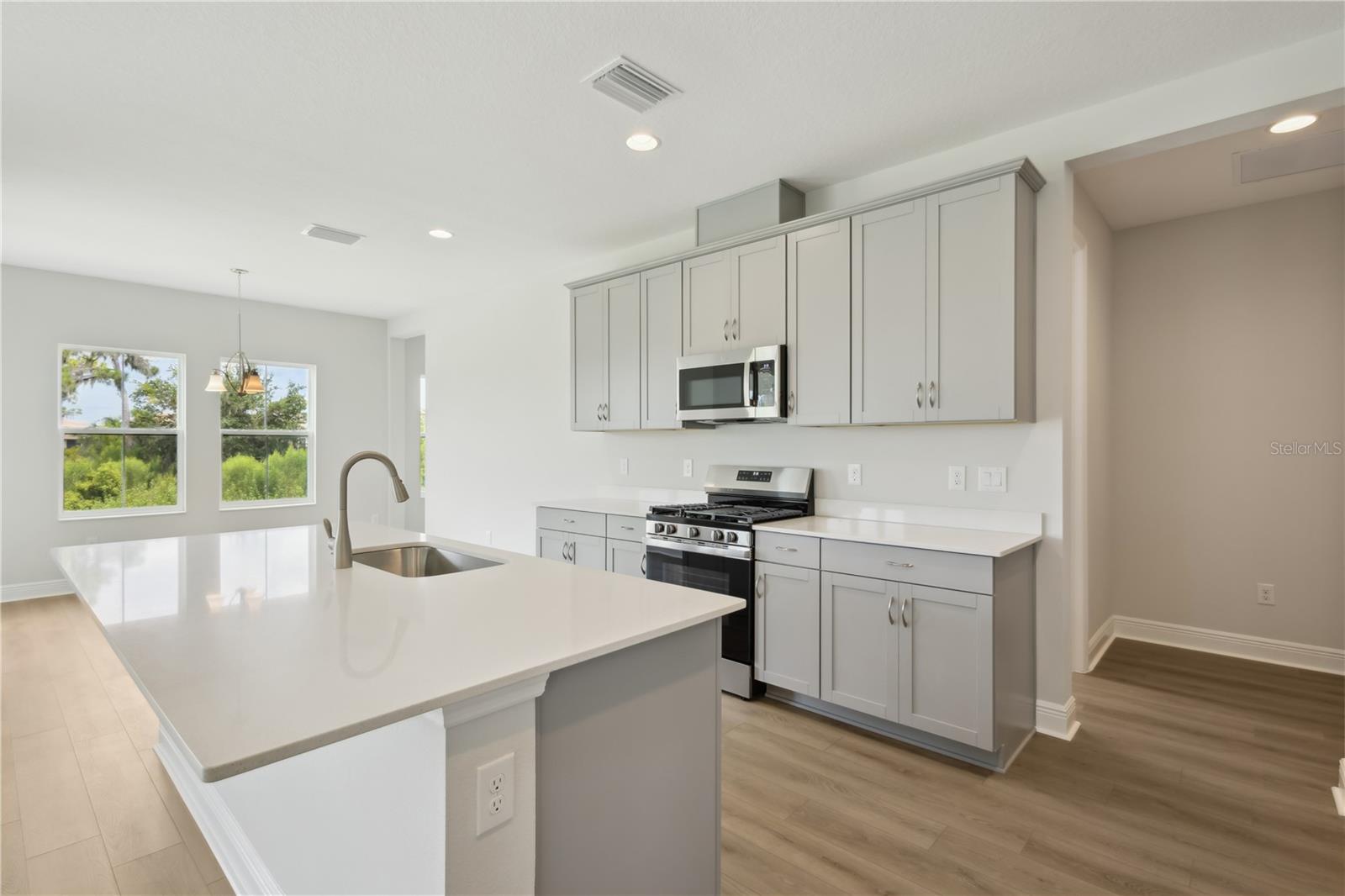 8518 DOVE BOG TERRACE