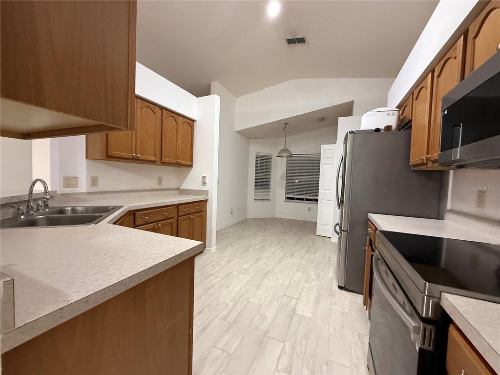 Photo of 25607 Belle Helene, Leesburg, FL 34748 (MLS # G5106688)