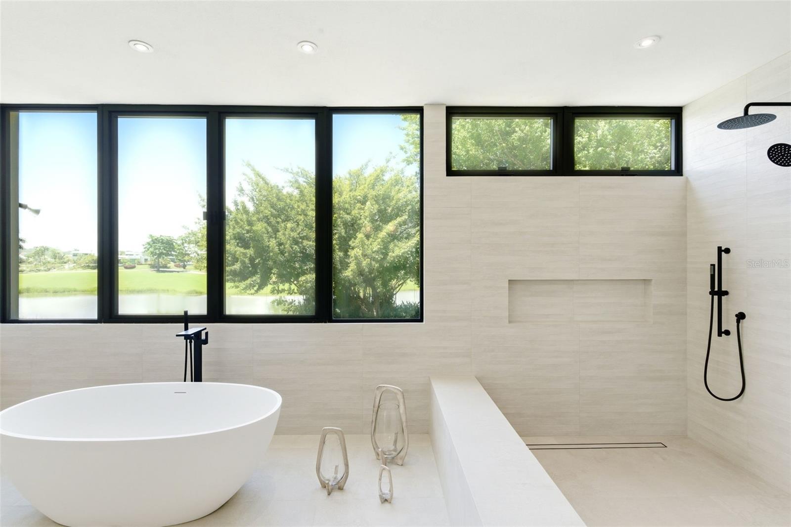 DORADO COUNTRY ESTATES - Residential