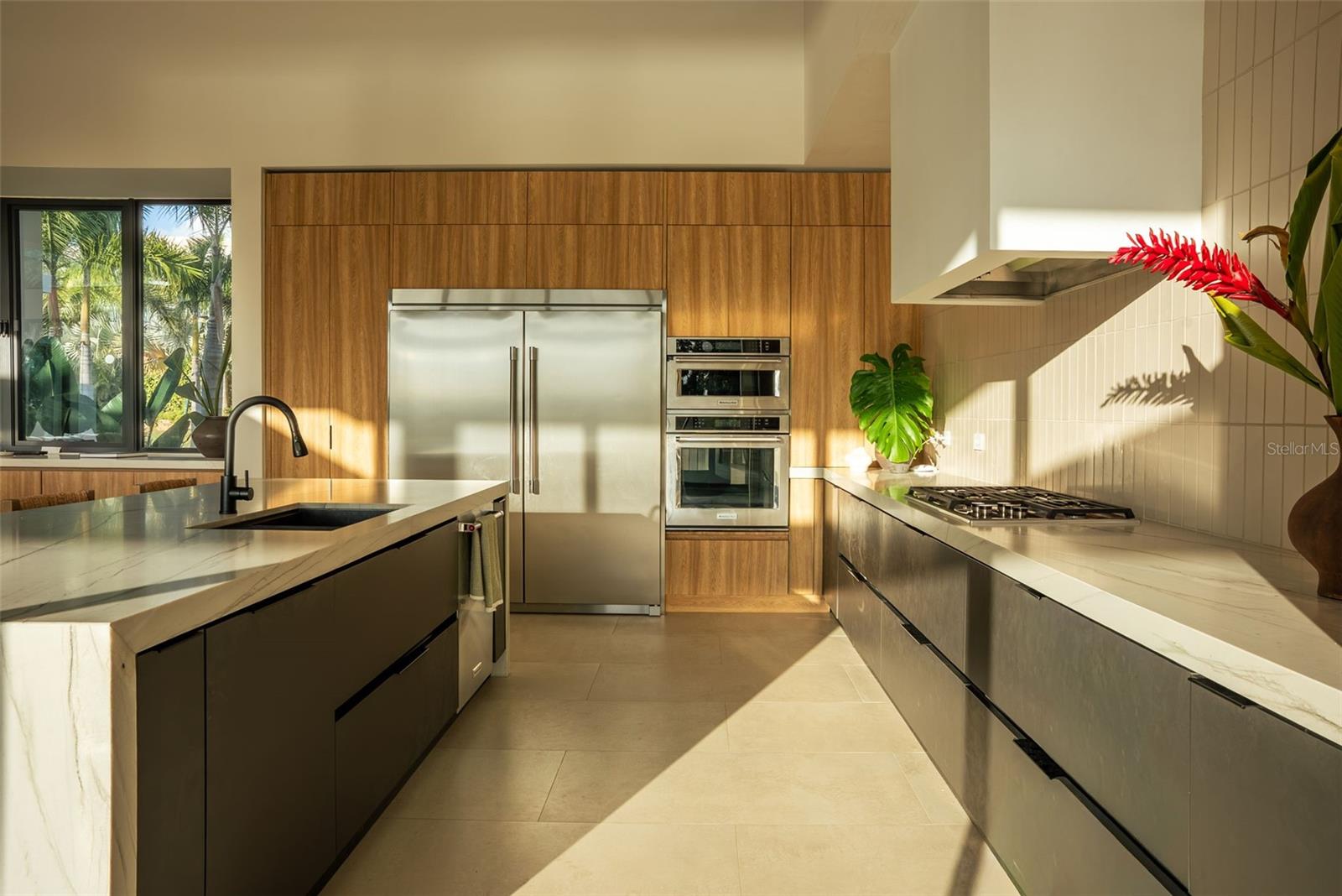 DORADO COUNTRY ESTATES - Residential