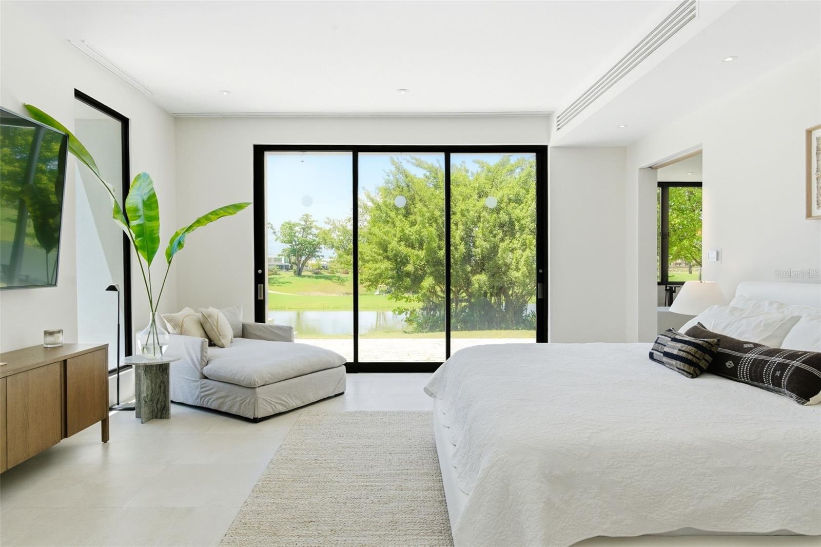 DORADO COUNTRY ESTATES - Residential