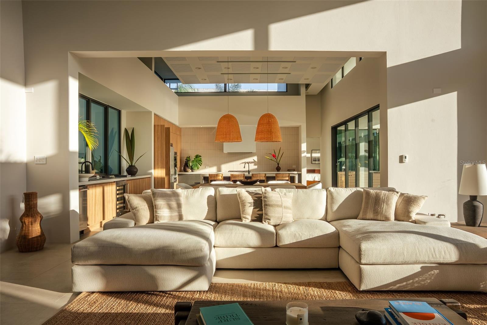 DORADO COUNTRY ESTATES - Residential