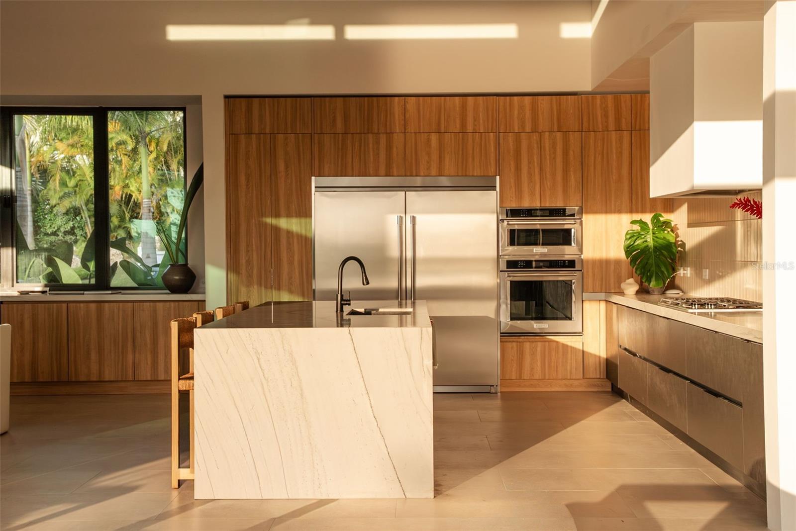 DORADO COUNTRY ESTATES - Residential