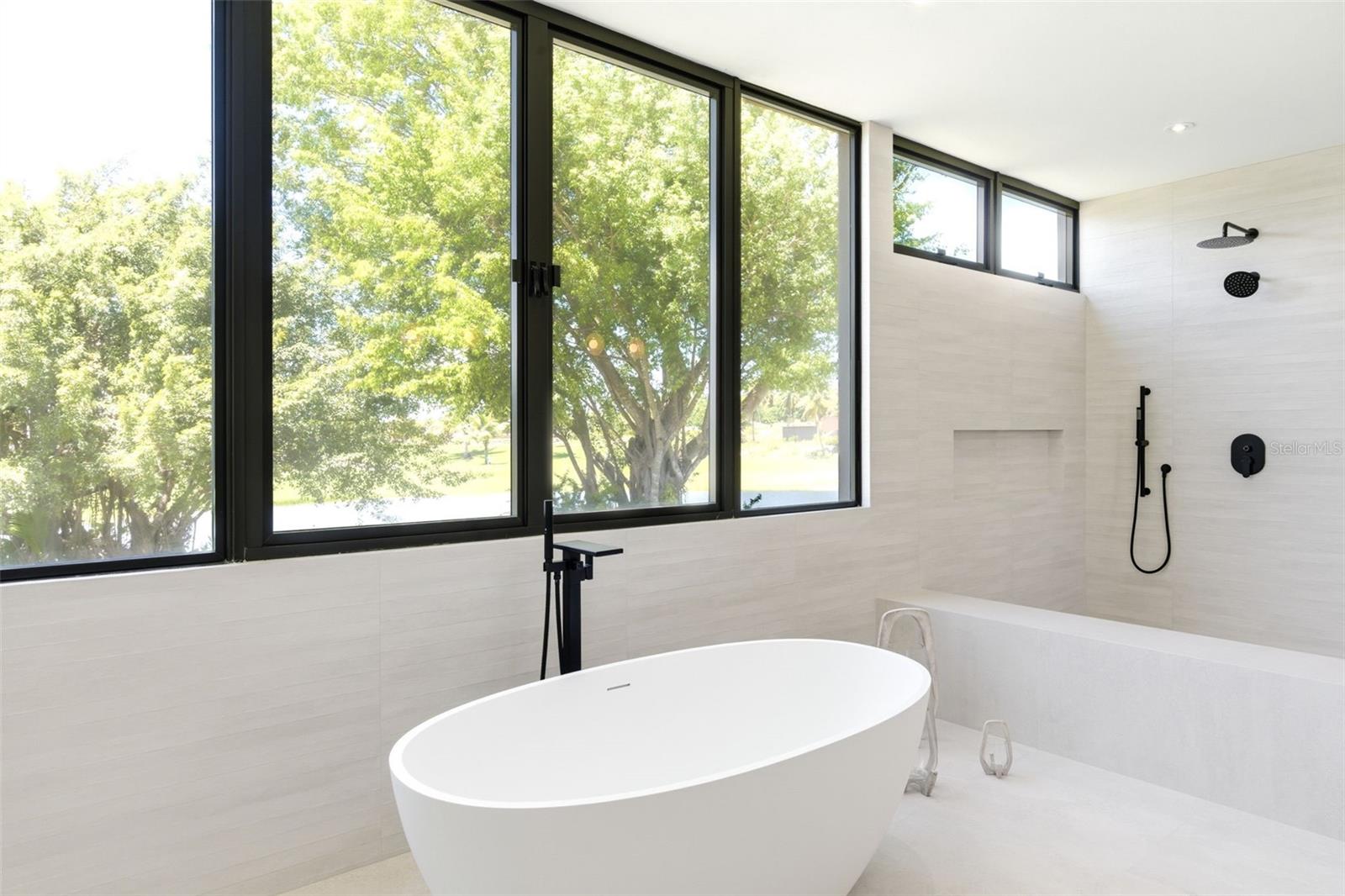 DORADO COUNTRY ESTATES - Residential