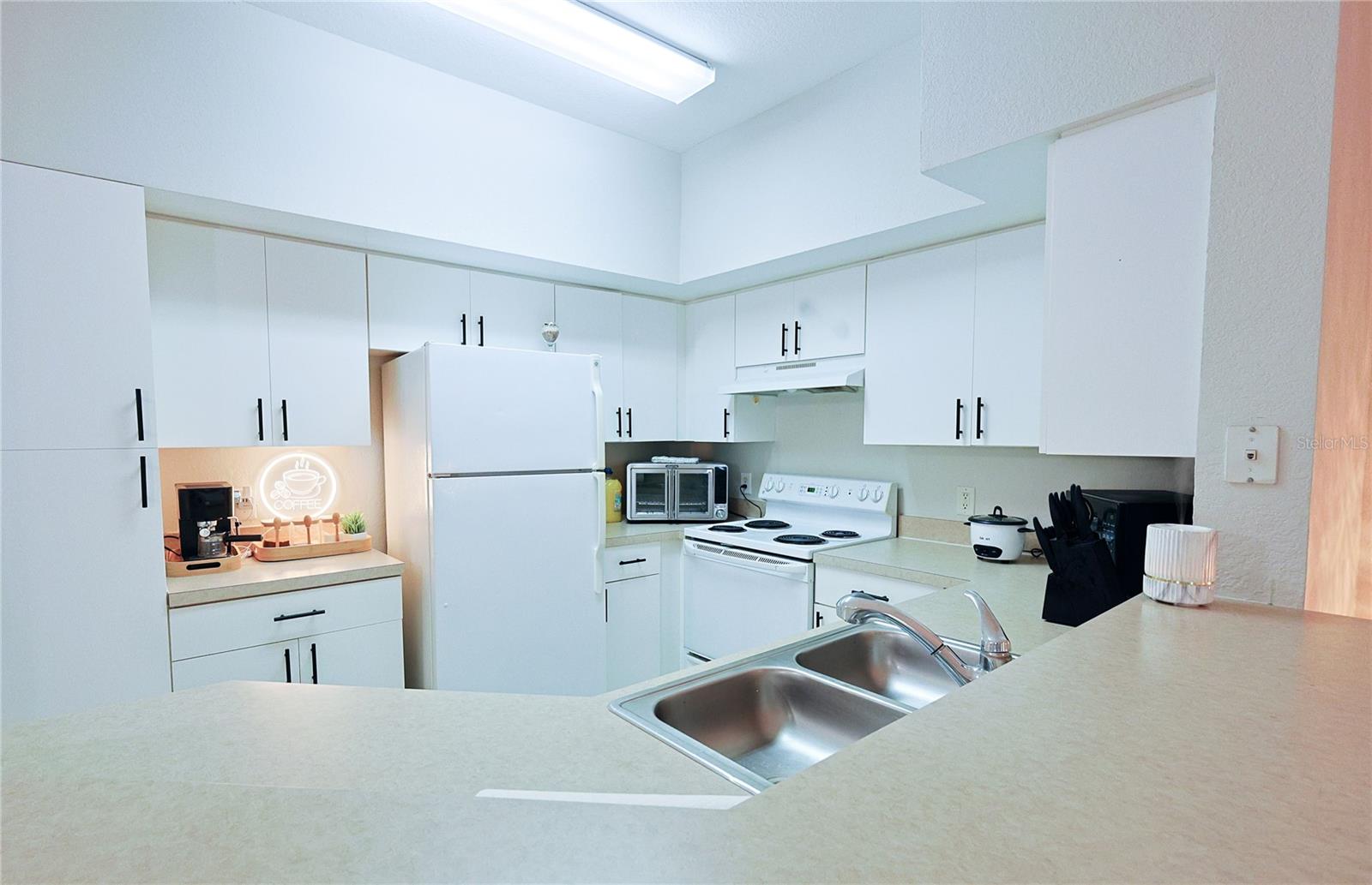 4166 CENTRAL SARASOTA PARKWAY 512