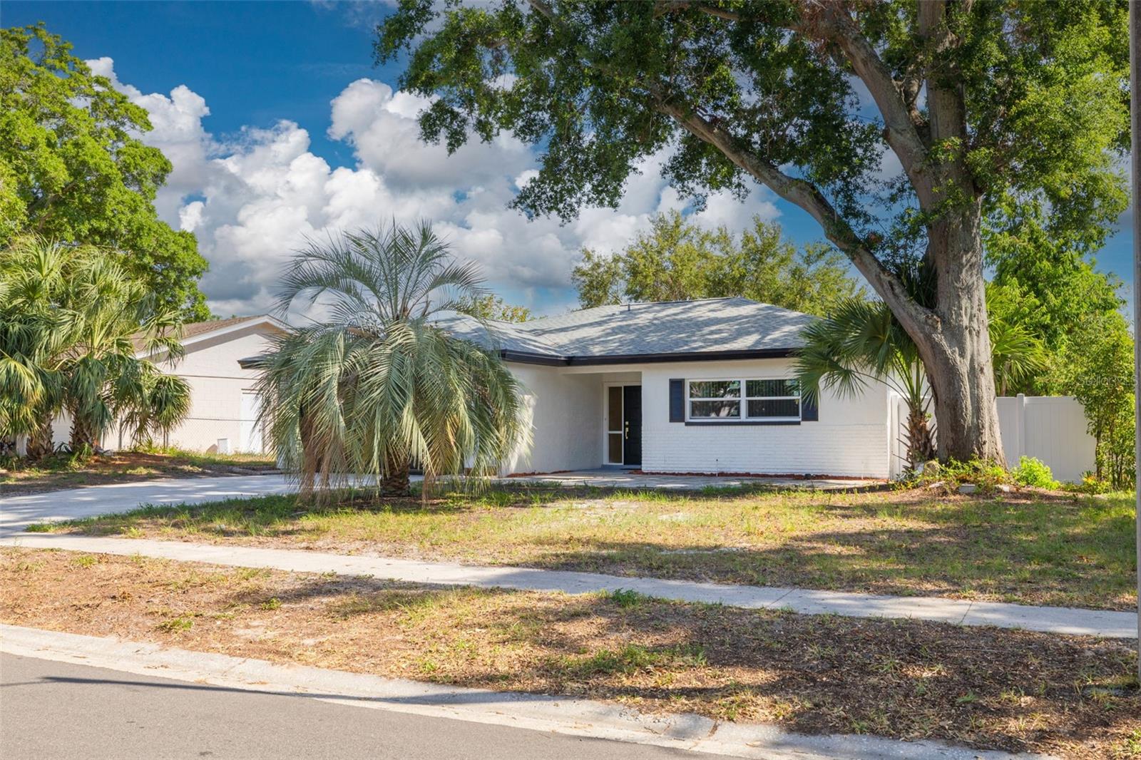2436 BEACON GROVES BOULEVARD