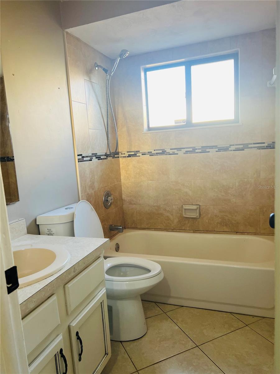 988 ELKCAM BOULEVARD