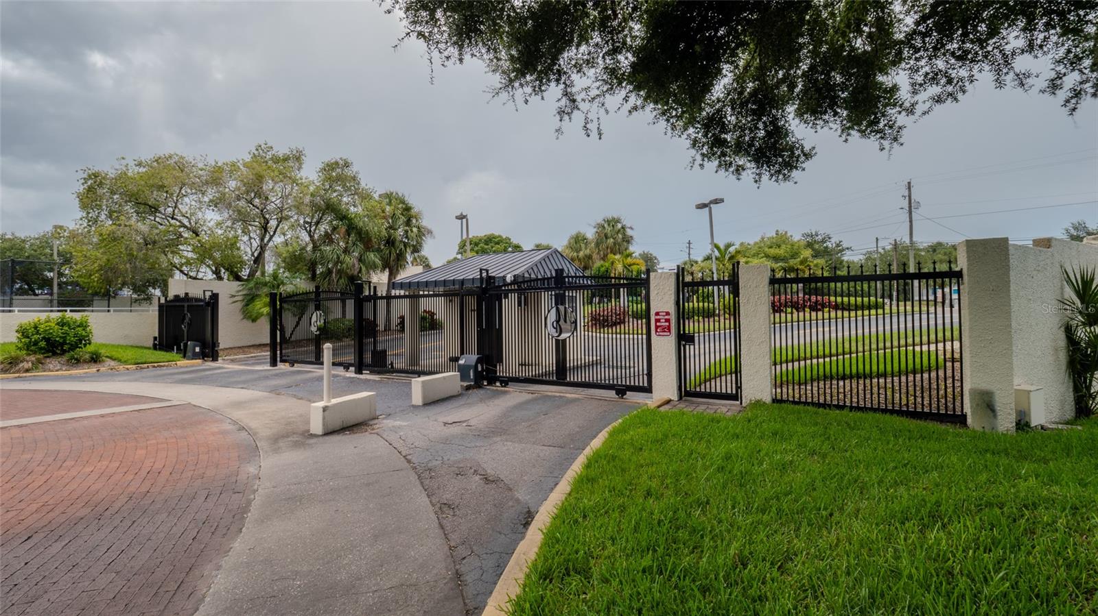 2424 W TAMPA BAY BOULEVARD L302