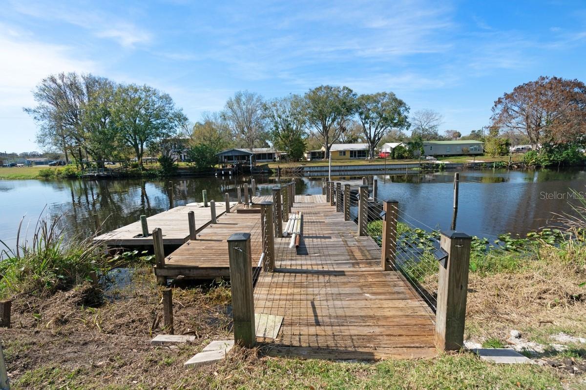 WILCOX SHORES - Residential