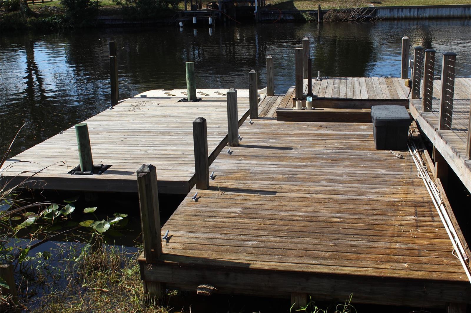 WILCOX SHORES - Residential