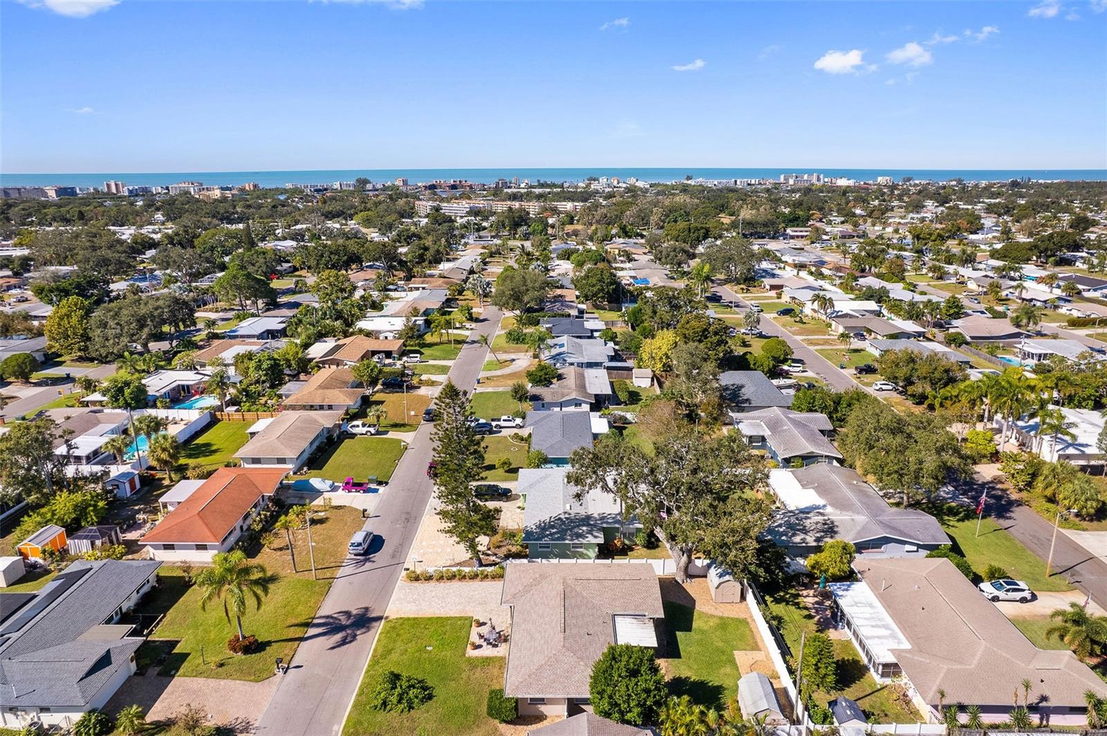 OAKHURST GROVES - Residential