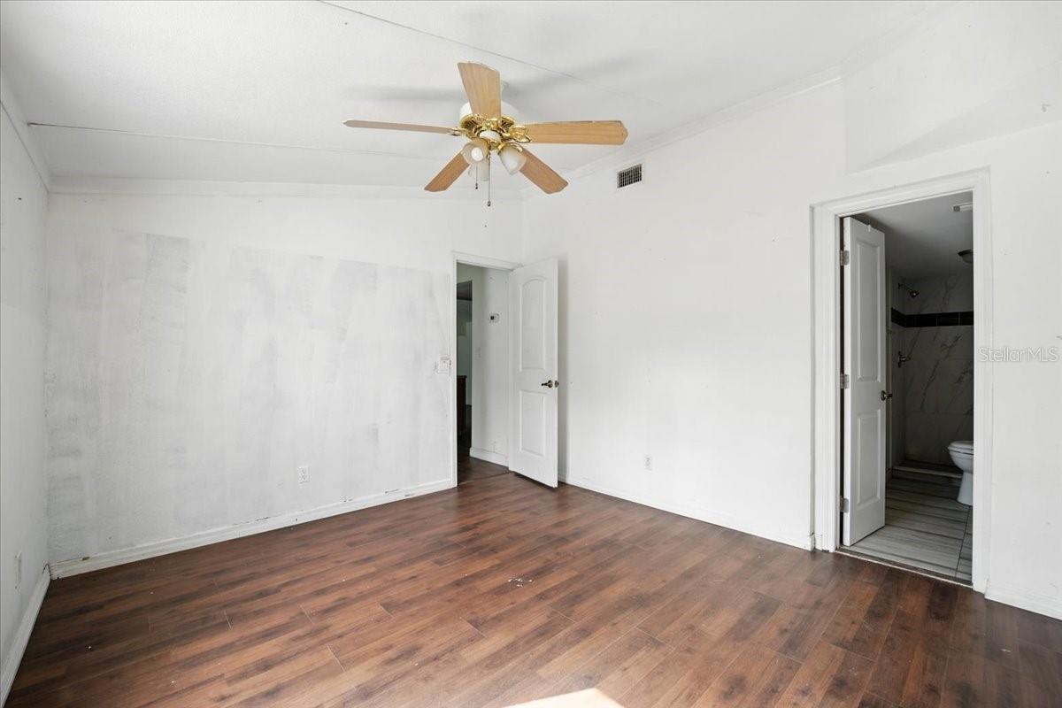 DAYTONA NORTH - Residential