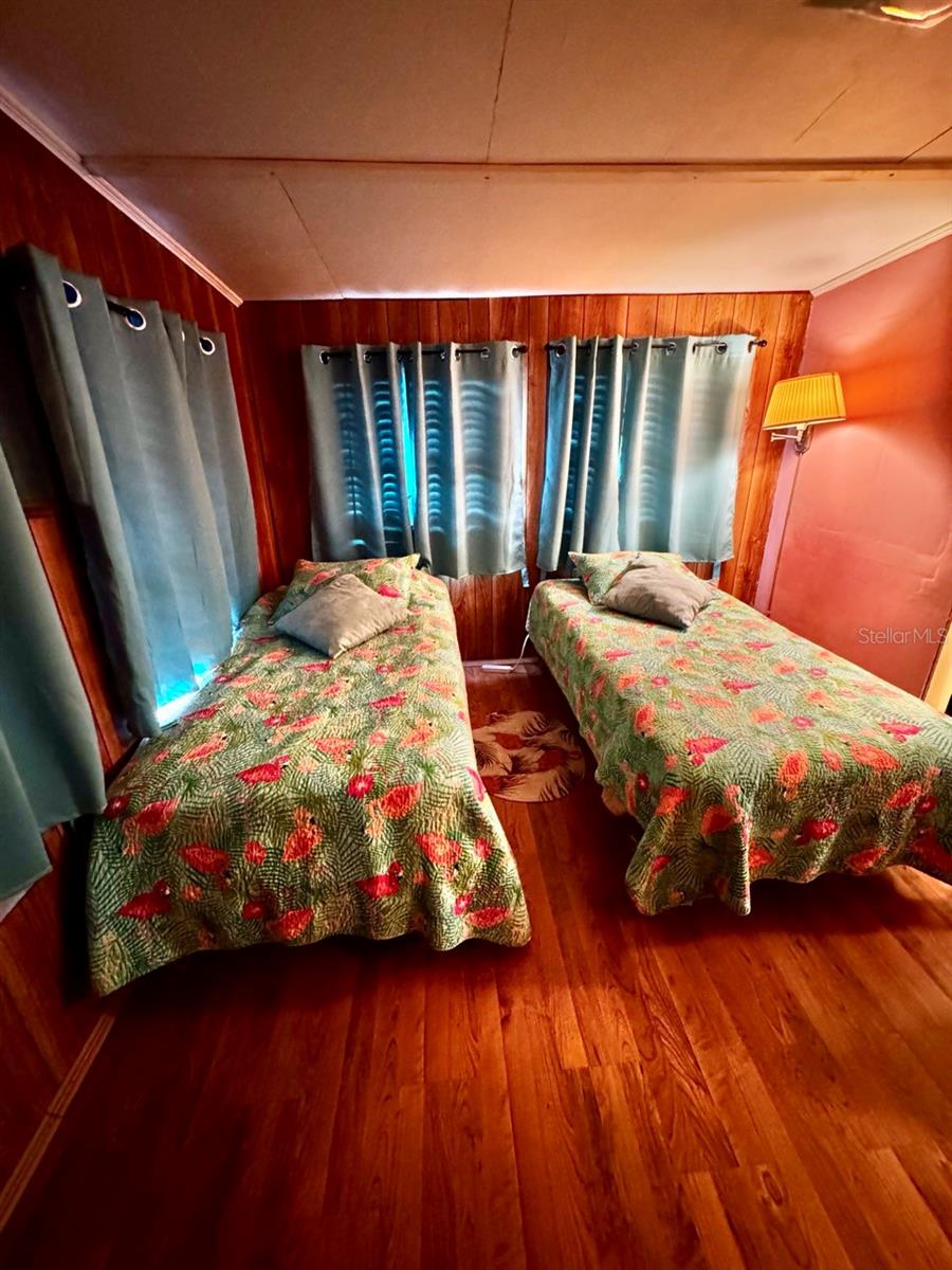 OCALA NATIONAL FOREST CAMPSITES - Residential