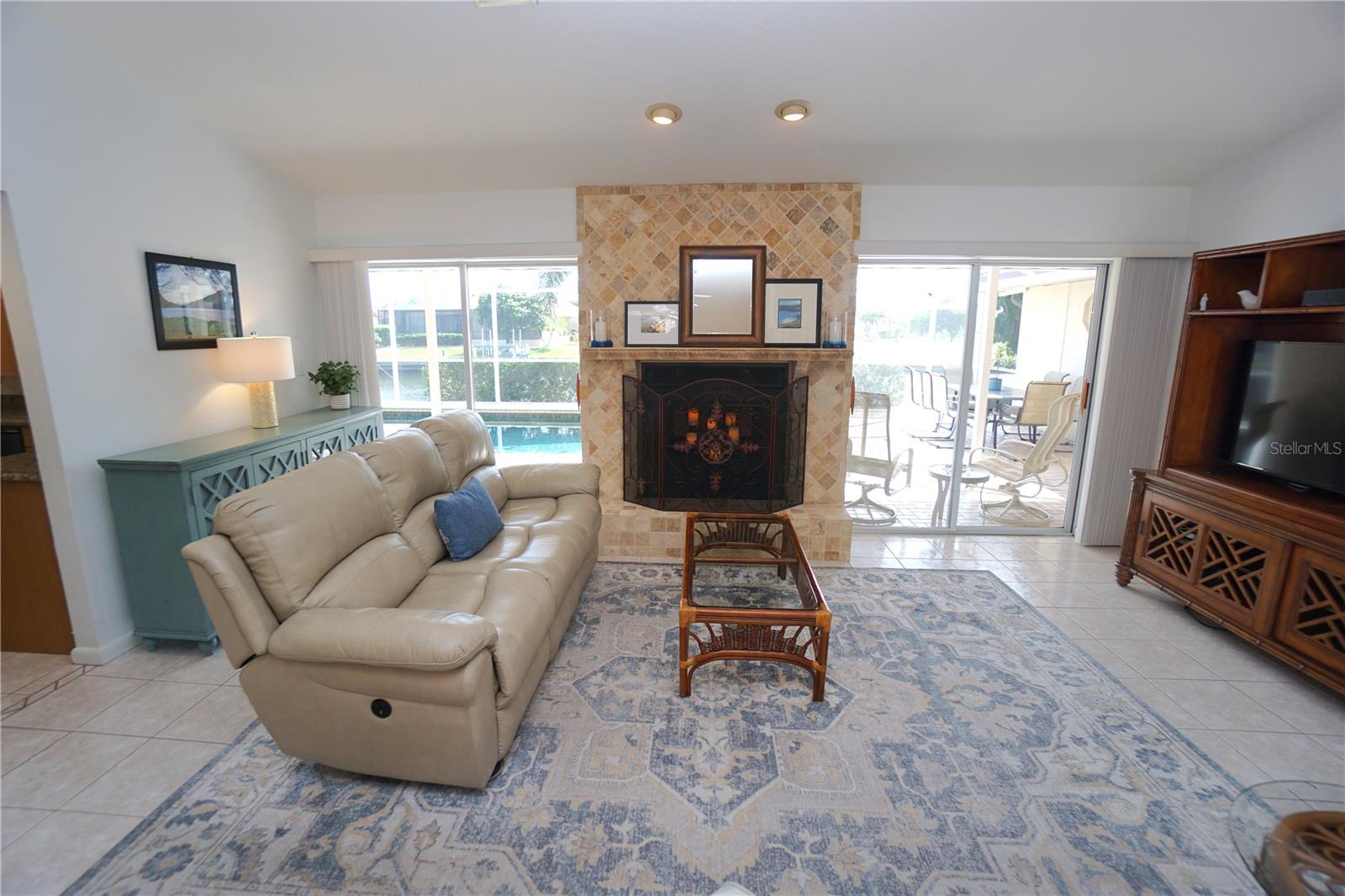 PUNTA GORDA ISLES SEC 15 - Residential