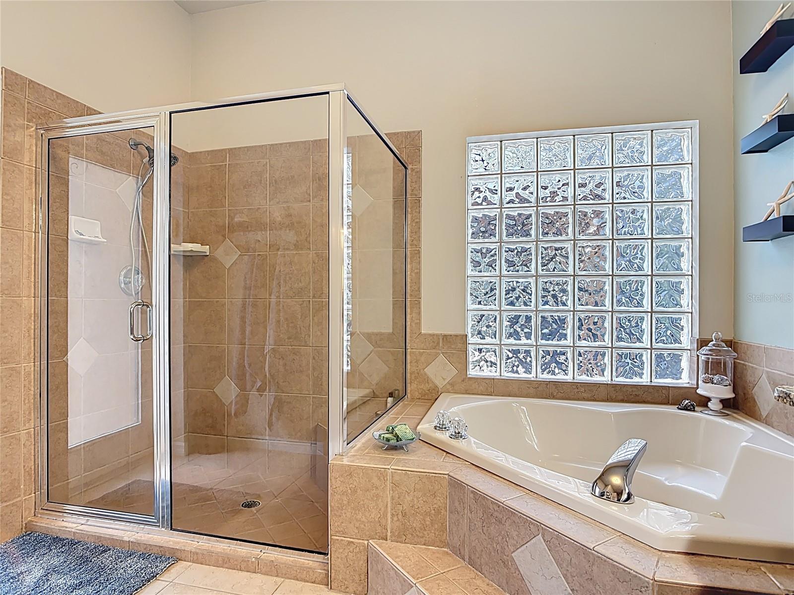 CYPRESS HEAD PH 02B - Residential